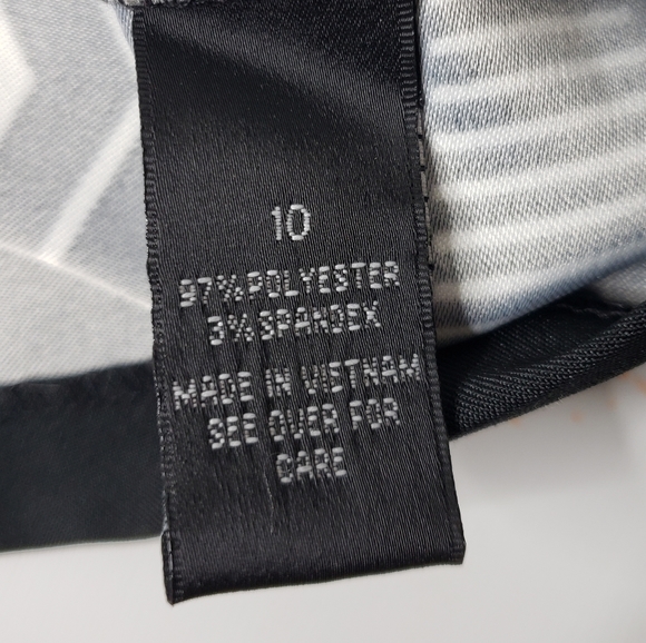 AGB Mockneck Geometric Triangle Shadow Print Office Casual Shift Border Print 10 - Picture 4 of 16